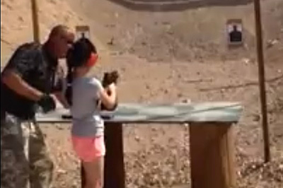 Una niña de 9 años mata a tiros a su instructor en Arizona